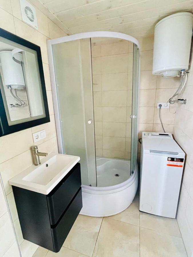 Tiny House Aan Het Water Op De Appelhof Villa Wommels Dış mekan fotoğraf