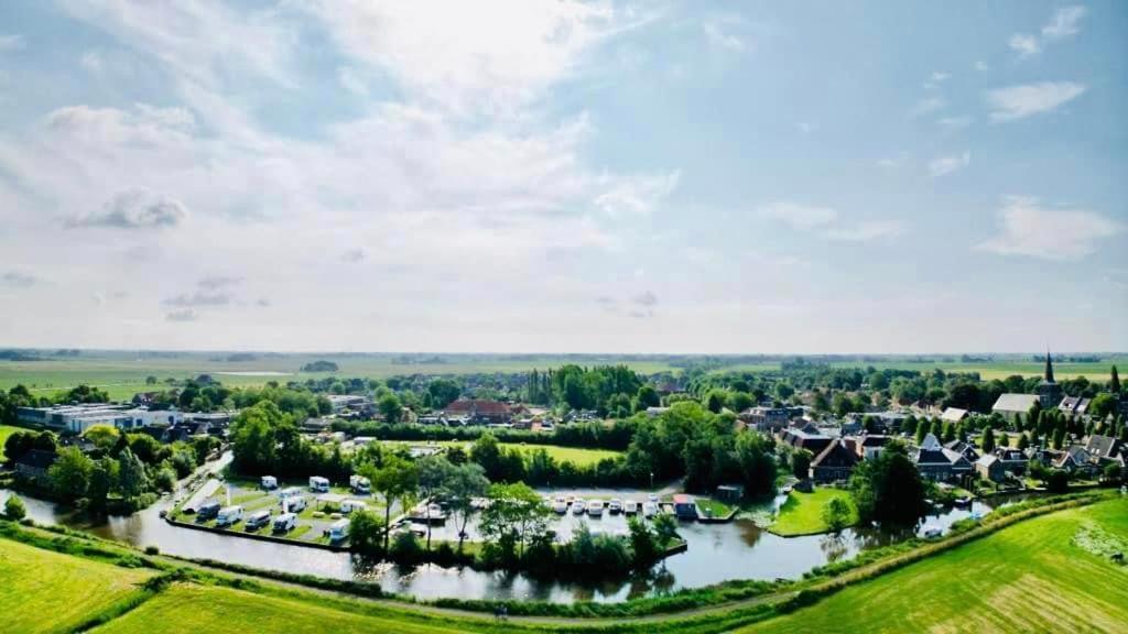 Tiny House Aan Het Water Op De Appelhof Villa Wommels Dış mekan fotoğraf